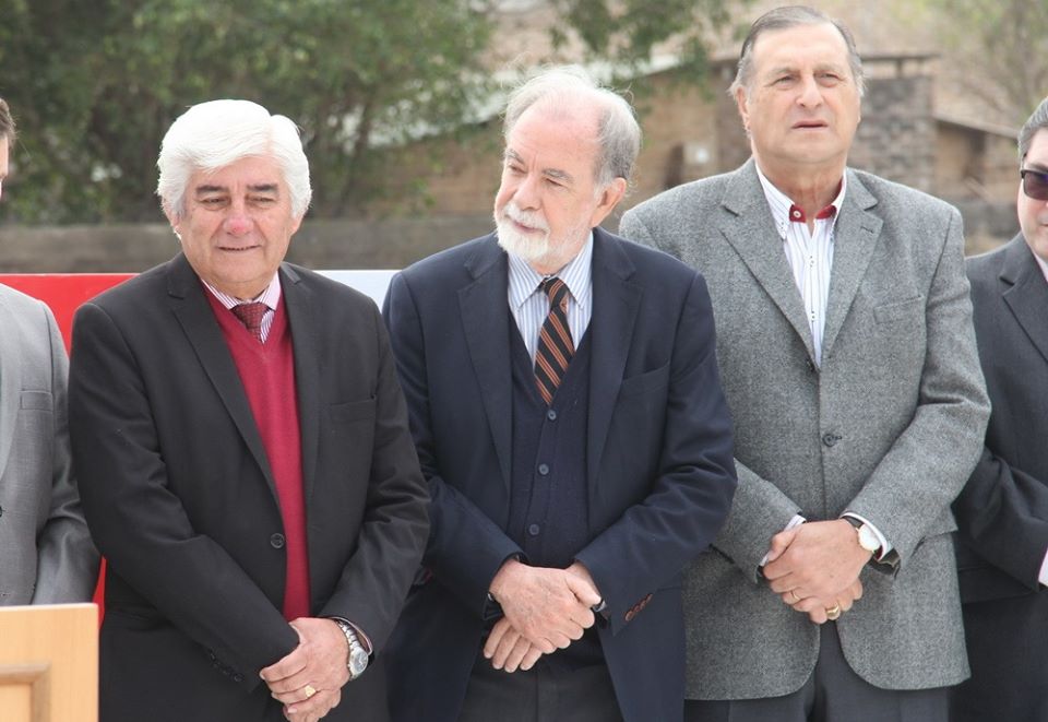 CHACO | 
Ángel Rozas volvió a su Pinedo natal: Descubrió la piedra fundacional del Banco Nación

#BuenSabado 👉 <a href="/angelrozaschaco/">Angel Rozas</a> 

Más info 🔜 diario21.tv/notix2/noticia…