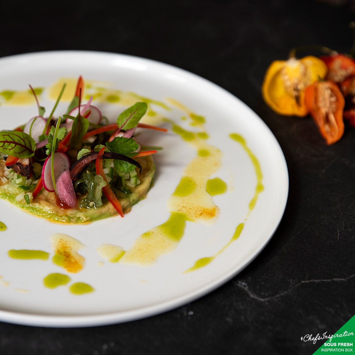 SousFresh's tweet image. ✨Inspiration Box recipe!

MarcKookt shows the spicy but exotic character of the Habanero!

Avocado ceviche / habanero spicy tiger milk /  octopus / oil from habanero.

chefs-inspiration.com/de/portfolio/a…

Share your creation with #chefsinspiration 

#habanero #chillies #foodphotography