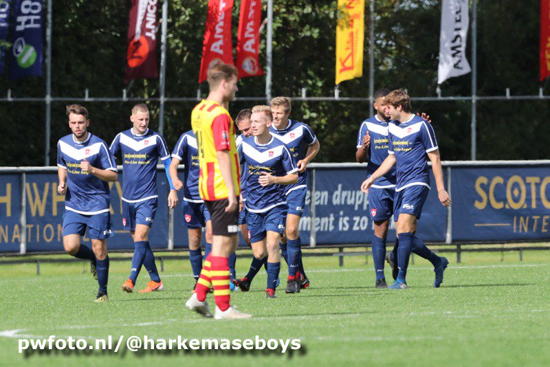 HarkemaseBoys's tweet photo. De punten zijn binnen! 0-2 winst! En alweer de 0! #terhar https://t.co/txP0t59Udk