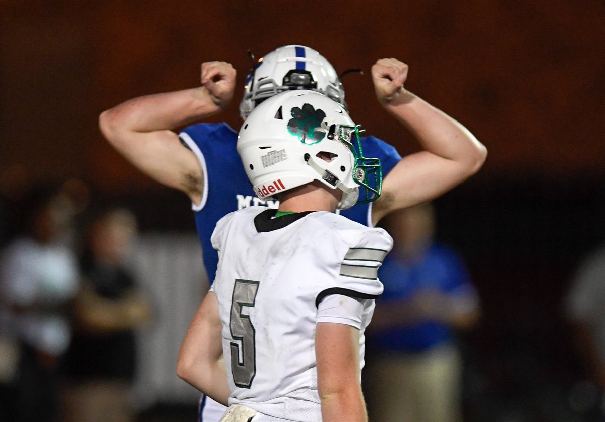MlawrenceMike's tweet photo. @courierpress Memorial and North slug it out at Enlow Field, photos with story/gallery link: https://t.co/tw5ucHM69A https://t.co/jPfLTVQuyy