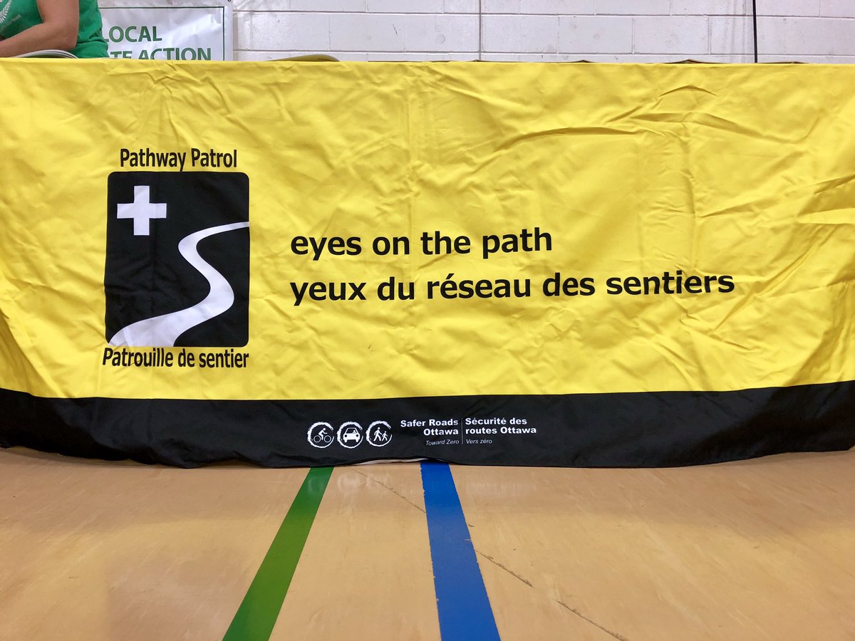 Pathway_Patrol's tweet photo. Come visit us @RiverviewParkCA @HuntClubCA to learn more about #cycling safety and etiquette. Thank you for the invite @RiverWardRiley
.
.
.
#ottcycle #ottbike #ottwalk @SROttawa #saferroadsottawa #ottnews https://t.co/RFrxIyRvDR