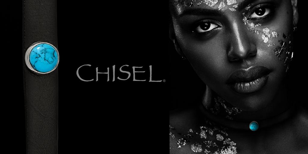 ChiselJewelry's tweet photo. For an instant fashion upgrade, add an on-trend choker necklace to your outfit. >> https://t.co/mJPxE6o3va #PendantChains #chockers https://t.co/bmIFHRG8Pk