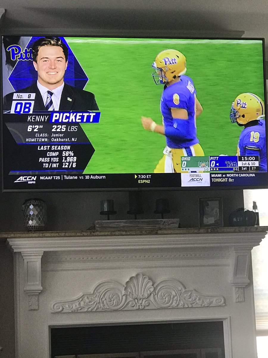 LouMontanaro's tweet photo. Letโs Go @kennypickett10 #NJAYFALLSTAR. https://t.co/EpAcfLGGja