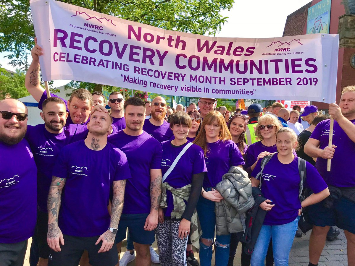 gogsRC's tweet image. NWRC representing a combined recovery age of 48 years at the FAVOR 2019 recovery walk in Middlesbrough.  If you want some....
#comegetyousome #FAVOR2019 #youkeeptalkingwekeepdying