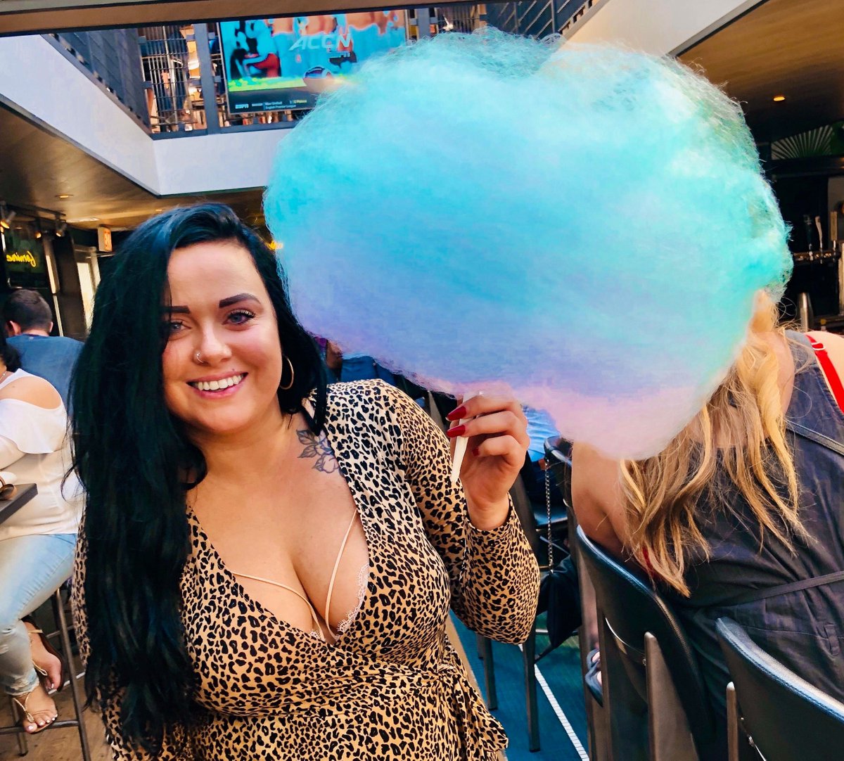 BenchmarkChi's tweet photo. Come Brunch with #BenchmarkChi 🎉 from 10 am to 3 pm! 🤩
✧ $30 All You Can Eat Brunch Buffet 🍴
✧ $20 Mimosa Package 🥂 https://t.co/4wzhgX51jJ