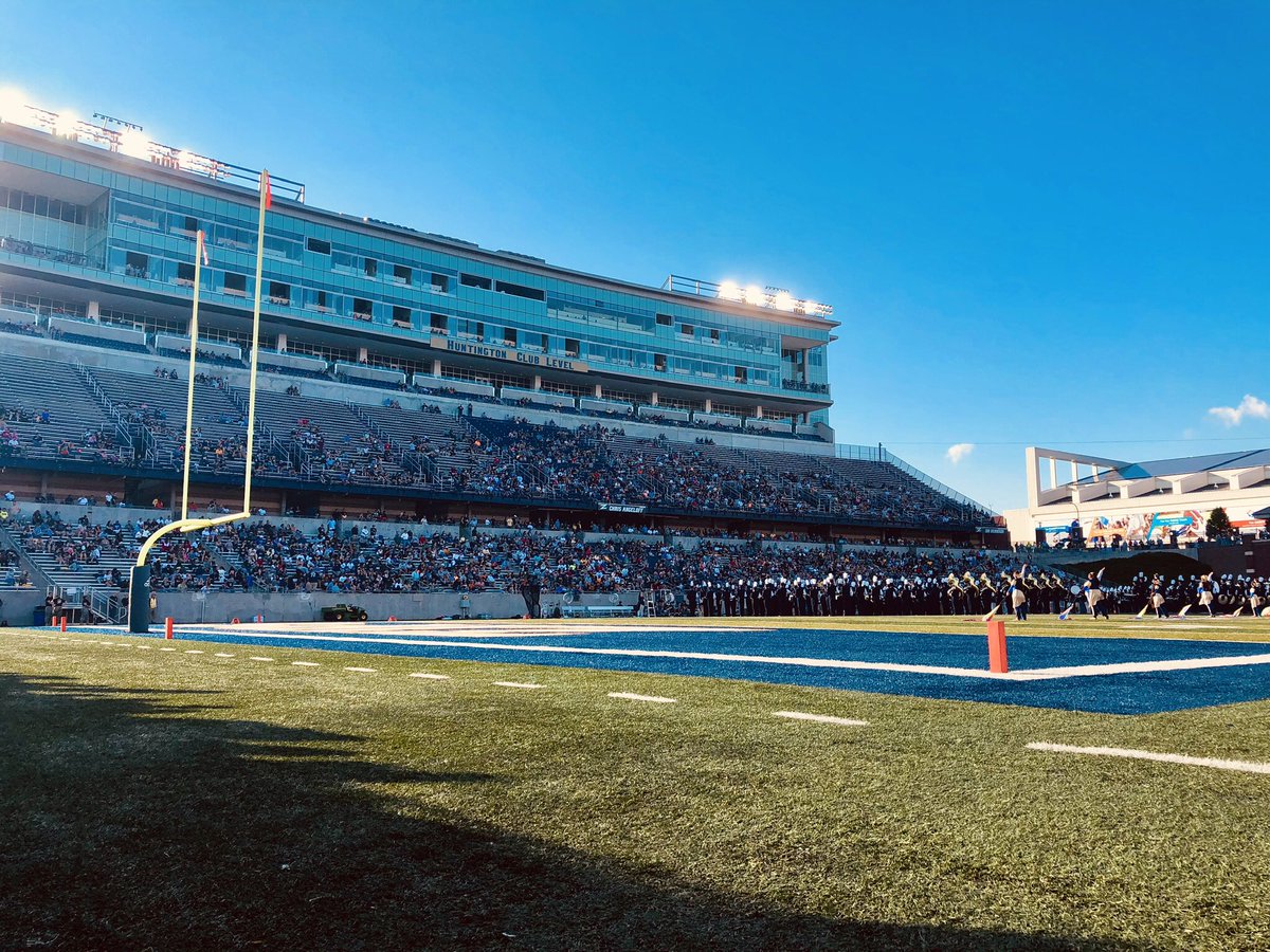 Who’s ready for a Zips game day!? 🏈🏈🏈