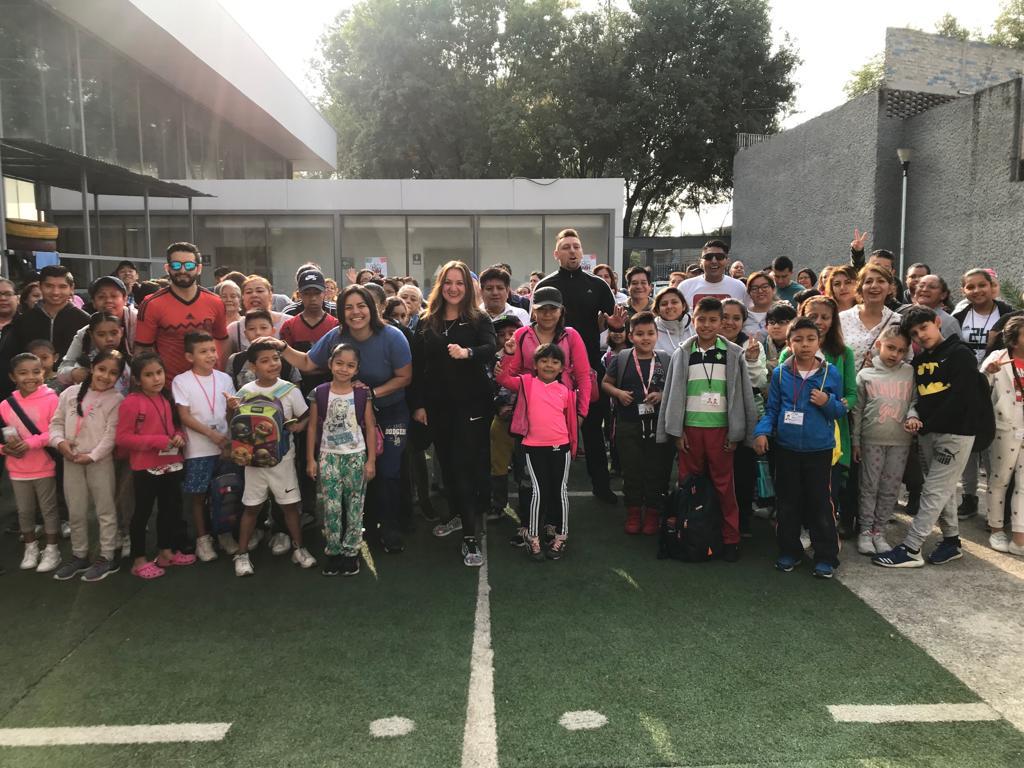 MHDeSocial's tweet photo. Hoy inicia el Programa #PatitosMH en la @AlcaldiaMHmx, las niñas y niños estarán practicando y realizando actividades para una vida saludable. https://t.co/paHuS1brmy