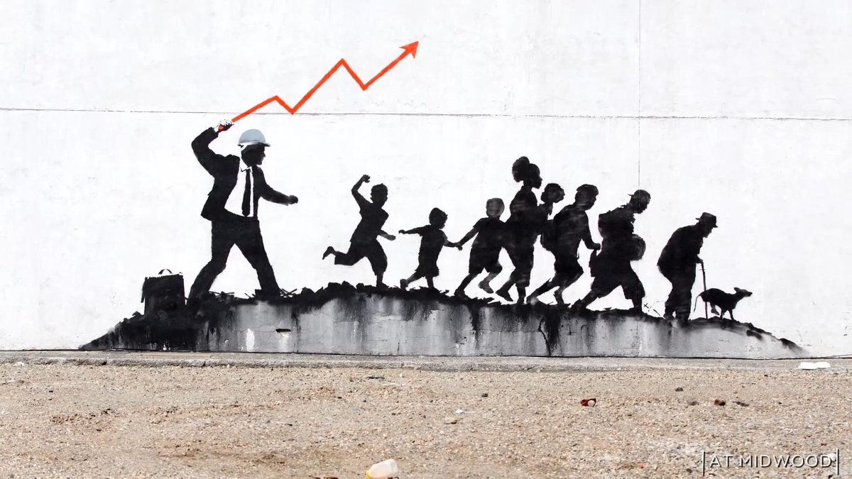 maddypenocchio's tweet photo. "Un'arte che non è fatta per distrarci, non è fatta letteralmente per 'divertirci', cioè per spostare il pensiero dalla realtà a qualcos'altro, ma è fatta per indurci a cambiare il mondo"
#Banksy #favoleformefigure #acosaservelarte #oradaria #oradarte
>>https://t.co/fPGwniJdPn https://t.co/JddB0OtAAJ
