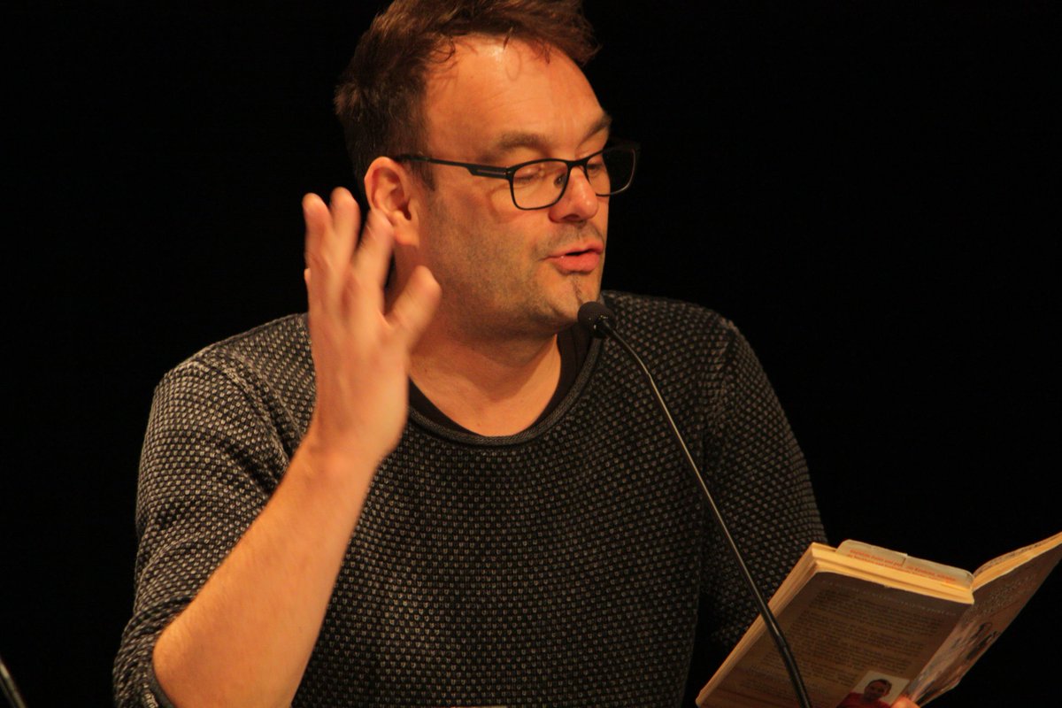 Literaturmuseum's tweet photo. text&amp;talk gestartet: Tolle Eröffnung mit Jörg #Thadeusz, Fritz #Eckenga, Volker #Surmann und #Danibal. Morgen (8.9.) gehts weiter mit der #NRW-#Messe für Kleinverlage und dem Nottbecker #Büchermarkt. @literaturmuseum #Oelde #literatur https://t.co/yhhBp8e3XV