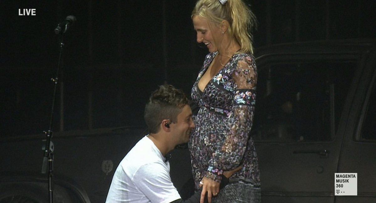 ED41dscWwAAocHm?format=jpg&name=medium