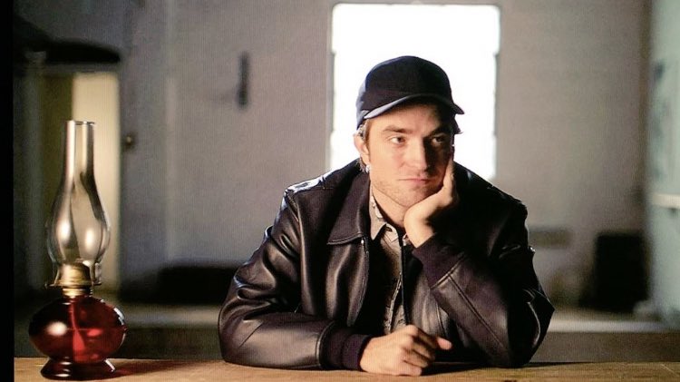 BacktoRobsten's tweet image. Rk shippers 2011 vs 2019😂