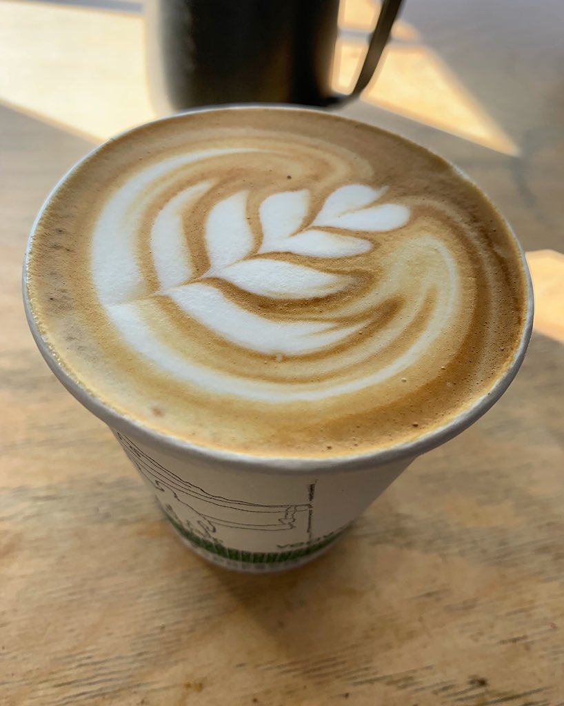 bigbroespresso's tweet photo. @TPTRetail @CostaCoffee @Se_Railway Don’t worrie people we are here for you! :) see you Monday morning https://t.co/53fUA6vyEQ
