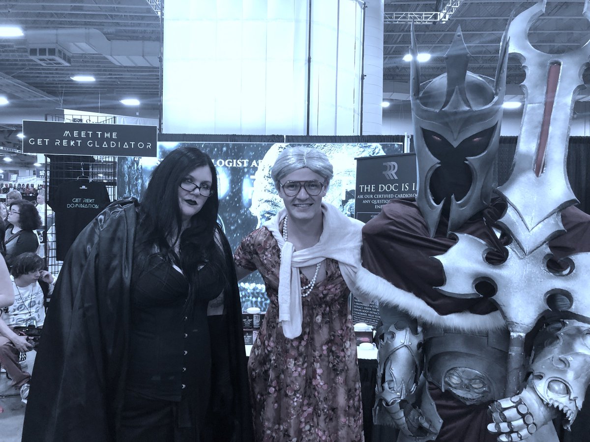 getrektenergy's tweet photo. Have you had a chance to meet our Get Rekt Granny at #fanX2019? If you haven't, head down to booth 2400C for a quick pic! #getrekt #fanxsaltlake #FanXFall19 https://t.co/KMKaju9t8t
