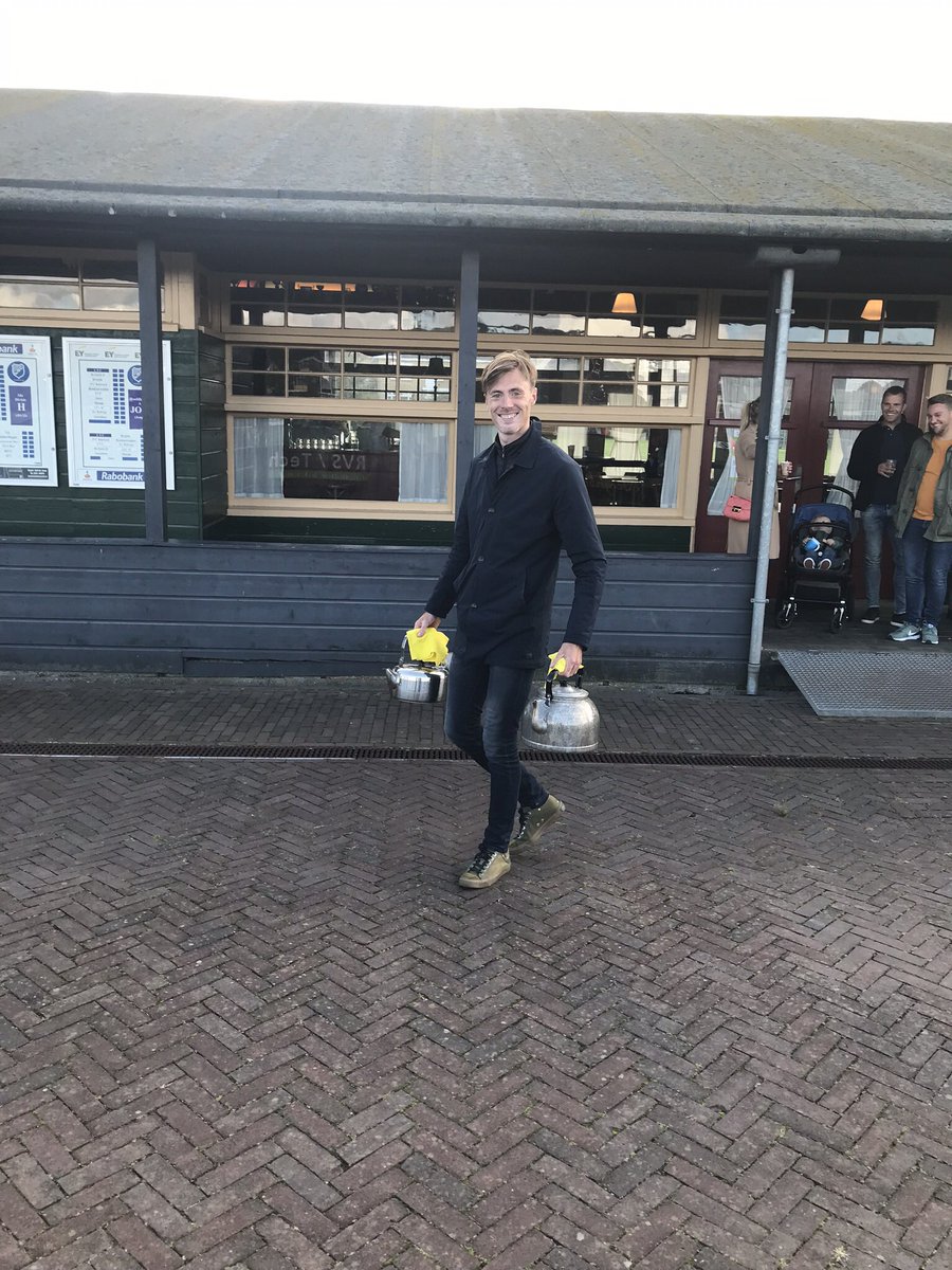 svclsc1890's tweet photo. Man of the match ;) #dienendespeler Allard Westerdijk https://t.co/LgFzRABvu0