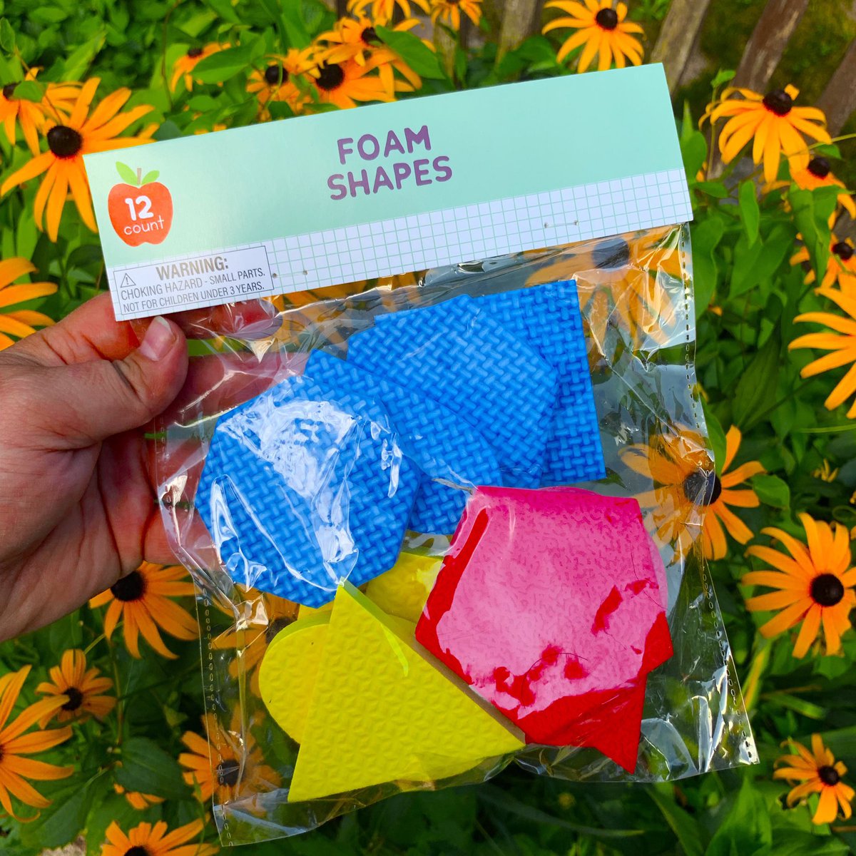 anchorslearning's tweet image. We have been doing a little multi sensory learning while reviewing, discussing, and sorting polygons in room 210!  instagram.com/p/B2H7DQUhrmh/ #buildingmathematicians #whateverittakes #geometry