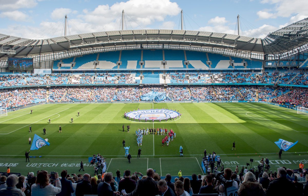 City stadium. Этихад стадион Манчестер Сити. Стадион Сити оф Манчестер (Этихад Стэдиум). Стадион Этихад Манчестер. ФК Манчестер Сити стадион.