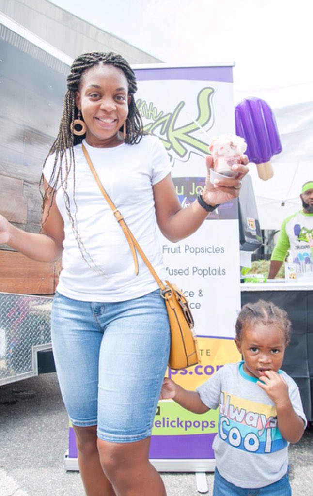 thelickpops's tweet photo. 🍧There’s still some time to catch us in front of @LulaDrakeWine today at @SodaCitySC! Do something c😎l!
#TheLickPops💥 #BlaizingIce🔥🥶 #Poptails https://t.co/jH2t2cIOFE