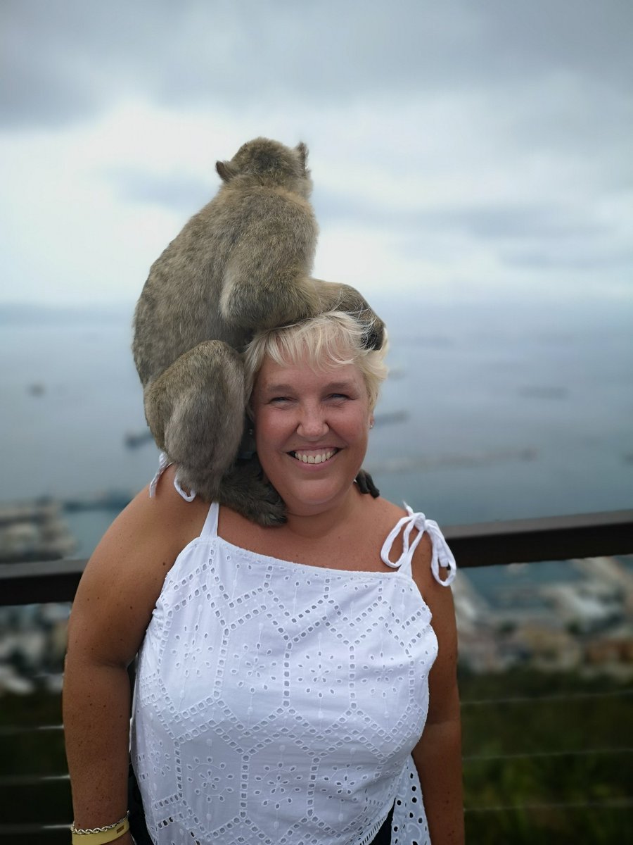 <a href="/GaryBarlow/">Gary Barlow</a> Please stop monkeying around and let me have your water bottle tomorrow #Gibraltarcalling xxxxxx ❤️ monkey🙊🙈🐵🐒🐒🐒🐒 xxxxx