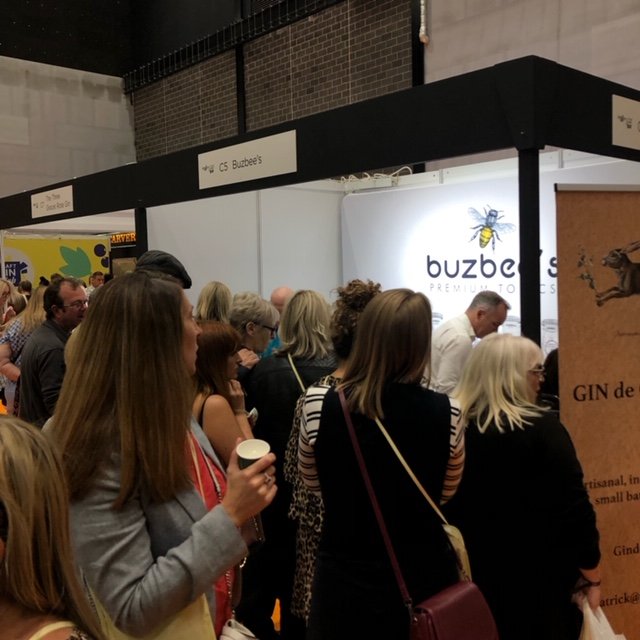 Lord_Sugar's tweet photo. .@BuzbeesTonics going down extremely well in Liverpool’s @TheGinToMyTonic Show this weekend. People of Liverpool loving Buzbee’s and their beebombs to take home and plant courtesy of @bee_one_bees - saving the bees with G&amp;T’s! 🐝 #GinToMyTonic #Liverpool #SaveTheBees https://t.co/WYifVDgrzE