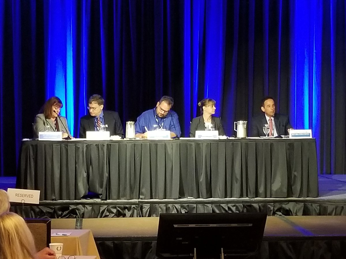 Stimulating conversation on the #RenewableEnergy Panel, moderated by <a href="/jentheatty/">Jennifer Taylor</a> during the #Nevada Mining Convention. Many renewable options available to mining companies! 

#NVMining #solar #geothermal #wind