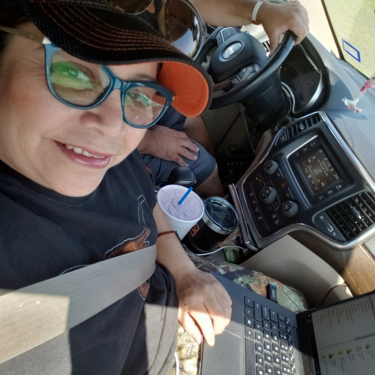 gaviladz's tweet photo. Traveling to the Longhorn game!! Normally I sleep, but this time I have a lot of work to do!!
#regiononework
#workonpresentations
#workontrainings
#answeremails
#thankgodforwifi
#workontrips
#hookemhorns 
#texasfight 
#bleedorange 
#hedrives https://t.co/NwGaI3vYmj