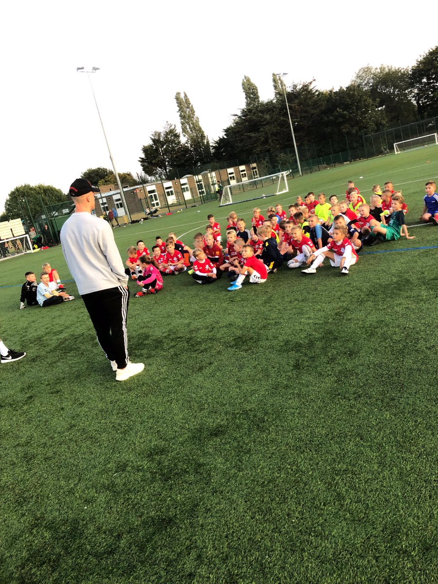 Luke McCormick tweet media