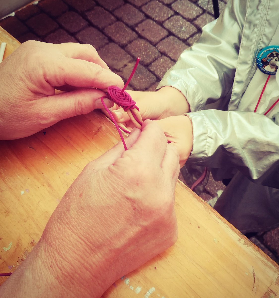 WithyArts's tweet photo. We had a fun day at @GYMaritime today, weaving bangles with festival visitors and talking about Yarmouth's #basketmaking #heritage - looking forward to doing it all again tomorrow https://t.co/80F6xpQKLZ