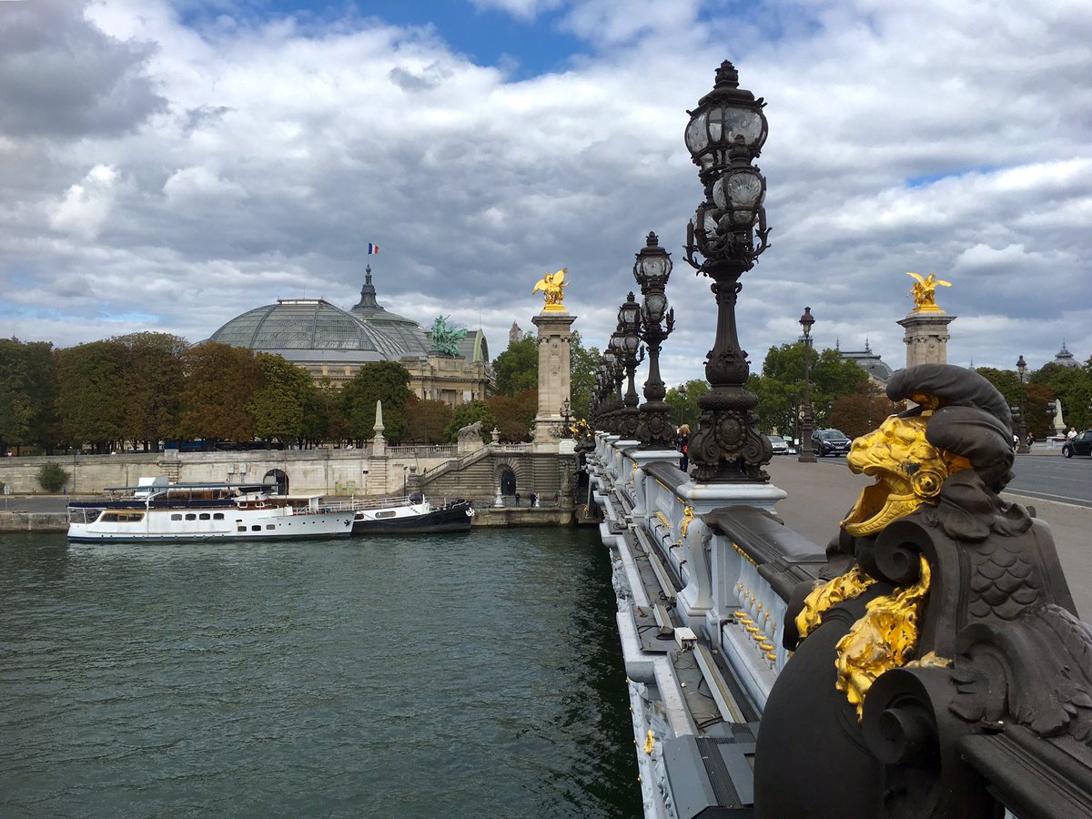 nomade-geek tweet media