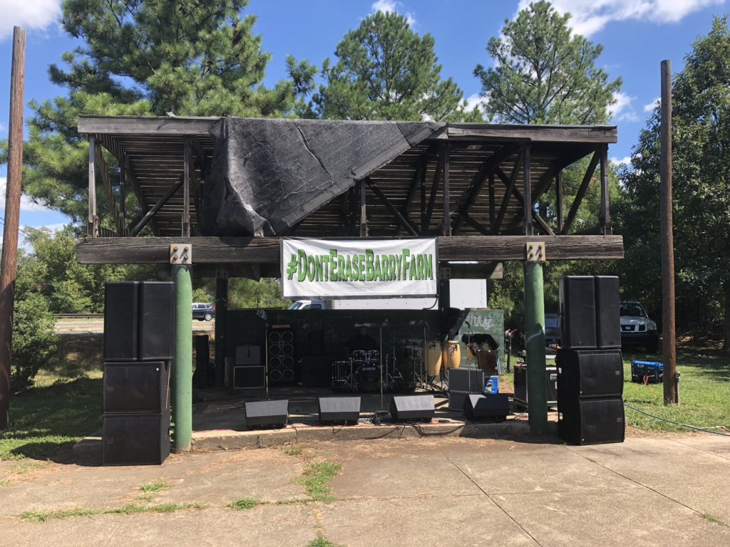 EmpowerDC's tweet photo. TCB and Barry Farmโs own Junk Yard Band start at 2:00pm! Join us here at Barry Farmโ๐พโ๐พ#donterasebarryfarm #soufeas #DontMuteDC #barryfarmtenantsandallies #jyb #tcb https://t.co/CBC1he3dI0