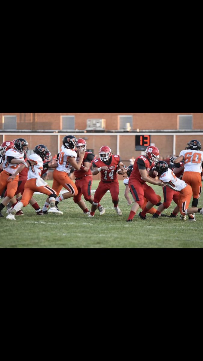 #leadchallengeachieve #latehits #bulldogpride #bounceback good bounce back week 2 boys!!