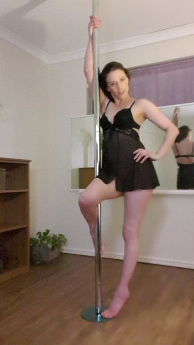 New toy.... 😏  https://t.co/zXWIYEtGnx  @PR0V8 @CBwebcams @Natuky85 @Honey_B69 @LuciferPromo https://t<a class="tags" target="_blank" title="On Twitter" href="/?out=eyJ0eXAiOiJKV1QiLCJhbGciOiJIUzUxMiJ9.eyJpYXQiOjE3MjIwNDI5NTIsImlzcyI6InR3cG9ybnN0YXJzLmNvbSIsIm5iZiI6MTcyMjA0Mjk1MiwiZXhwIjoxNzUzNTc4OTUyLCJyZWRpcmVjdF91cmwiOiJodHRwczovL3R3aXR0ZXIuY29tL1BSMFY4In0.jIKYAuyVc9_Zl4tM2Tk_iyhdmXSGdJsmWnT6U-3s9dt4PpMXMhc_YWGLK3rOOonDRV3LoQ07BWC8847JOk51kA">@PR0V8</a>