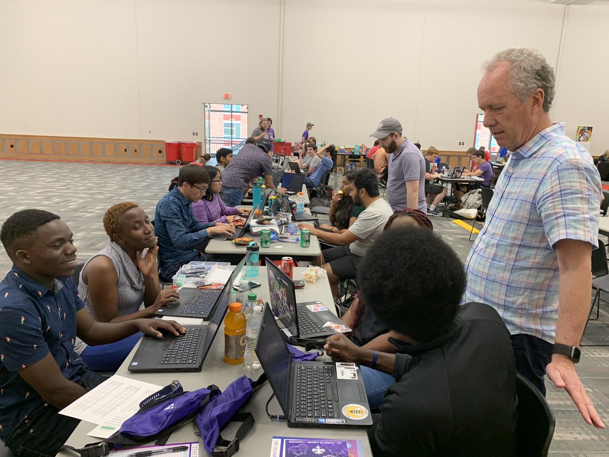 MichaelMobility's tweet photo. Great annual @derbyhacks4 event going on now at @uofl! Looks like some teams will use our city’s open data in their projects after our open data workshop. https://t.co/VMa1SgOxoM https://t.co/PM6NVsetXl