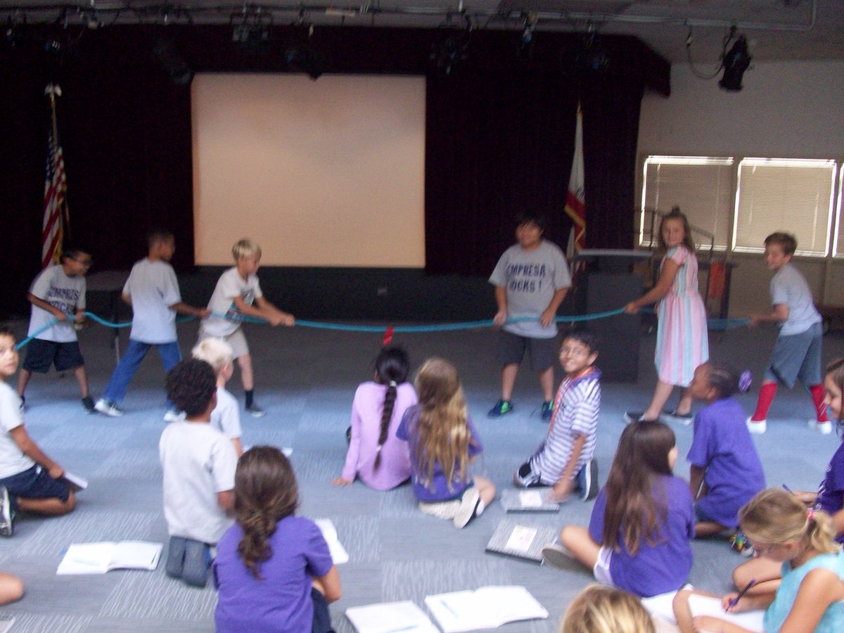 You have to ❤️ when your student brings his red cleats to school for the Force &amp; Motion tug-of-war lesson! <a href="/VistaUnifiedSD/">Vista Unified School District</a> <a href="/vistangss/">Vista NGSS</a> <a href="/EmpresaKnights/">EmpresaKnights</a> <a href="/K12Alliance/">K-12 Alliance</a> #ScienceRocks