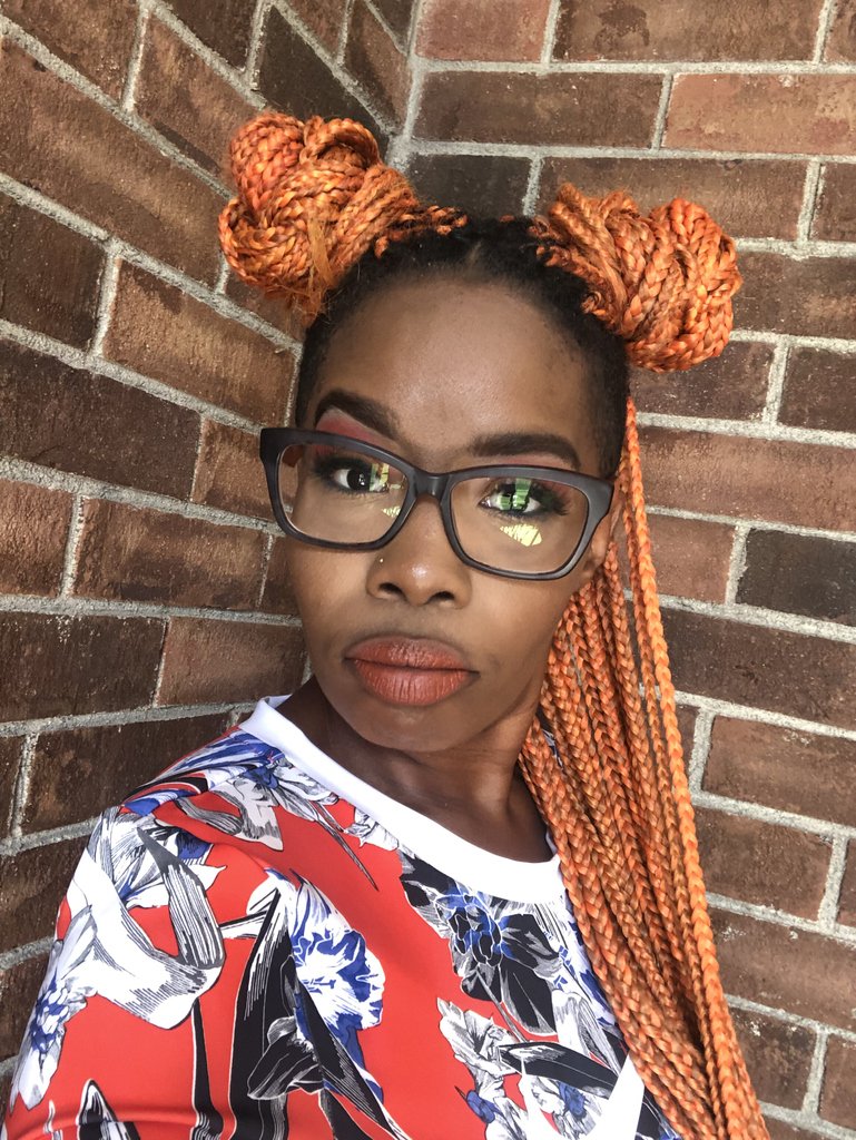 MylleLuvsMakeup's tweet photo. #Myllelovesmakeup #mlm #mua #ohiomakeup #columbus #beauty #melaninmakeup #undiscovered_muas #colourpopcosmestics
#nyxcosmetics #shapetape #blackopal #orangehair
#naturalhair #nerd #makeup #makeupartist #makeupforblackwomen #melaninpoppin #makeuplover #ilovemakeup https://t.co/b3V9PY83j9