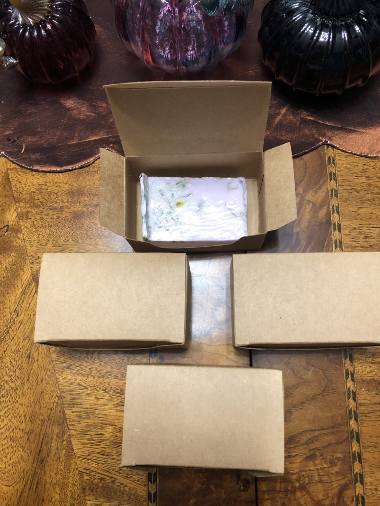 4Sisters9's tweet photo. New packaging alert 🚨! How cute are these ‘Bubble bath ina bag’ and these simple brown boxes!   #handmade #handmadesoap #skincare #soap #bubble #sheabutter #shavings #pomegranate #bathtub #lavender https://t.co/WGhP5dLErv