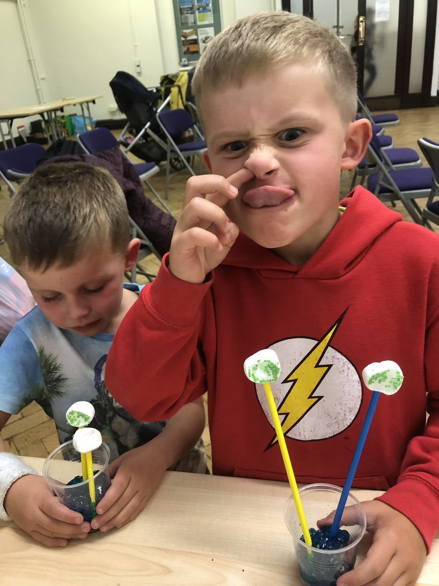 sushmasnacks's tweet photo. A fantastic afternoon creating #spacefoodforkids we all had an amazing afternoon. Making #pretzelsaliens,#fruitrockets,#alienparfait , #alienspaceships and #ufos . Thanks @BoltonLMS and @askboltonlibs for inviting me to event @CityofSanctuary #Bolton https://t.co/IXRUxUkmk9