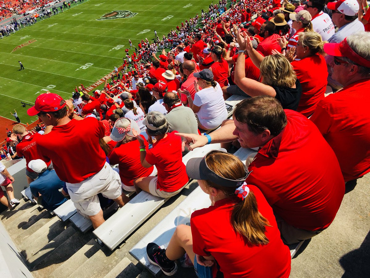 NCStateCALS's tweet photo. #DidYouKnow agriculture generates over $87 billion to our state’s economy each year and employs over 730,000 North Carolinians? Thanks to @PackAthletics for promoting our connection to #NorthCarolina’s number one industry during the annual #NCStateAgDay game. https://t.co/y2eKxpdddh