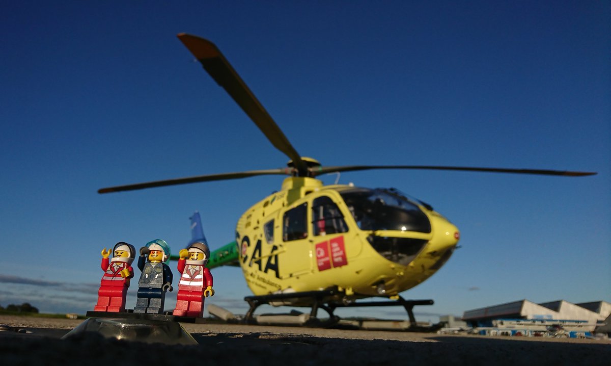 parajeb's tweet photo. @GarsideRich from the team here @ScotAirAmb on your completion of the #bennevisrace #2019 in a cracking time. We salute you! #respect #mountain #fellrunning #rotorsrunning #Charity https://t.co/9nRmV7g6uU