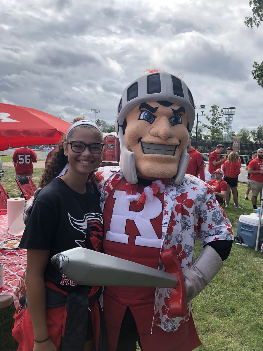 JohnnyFilmmaker's tweet photo. It’s official the “Rutgers Baby” is officially #committed to Rutgers Women’s Rowing!!! My wife and I raised her #literally on the banks and we R overjoyed she will continue her academic and athletic pursuits @ “HOME” 🎓❤️🖤#KeepTheBestHome #JerseyPride #RuRahRah #Bloodlines #Home https://t.co/69l4CKVndi