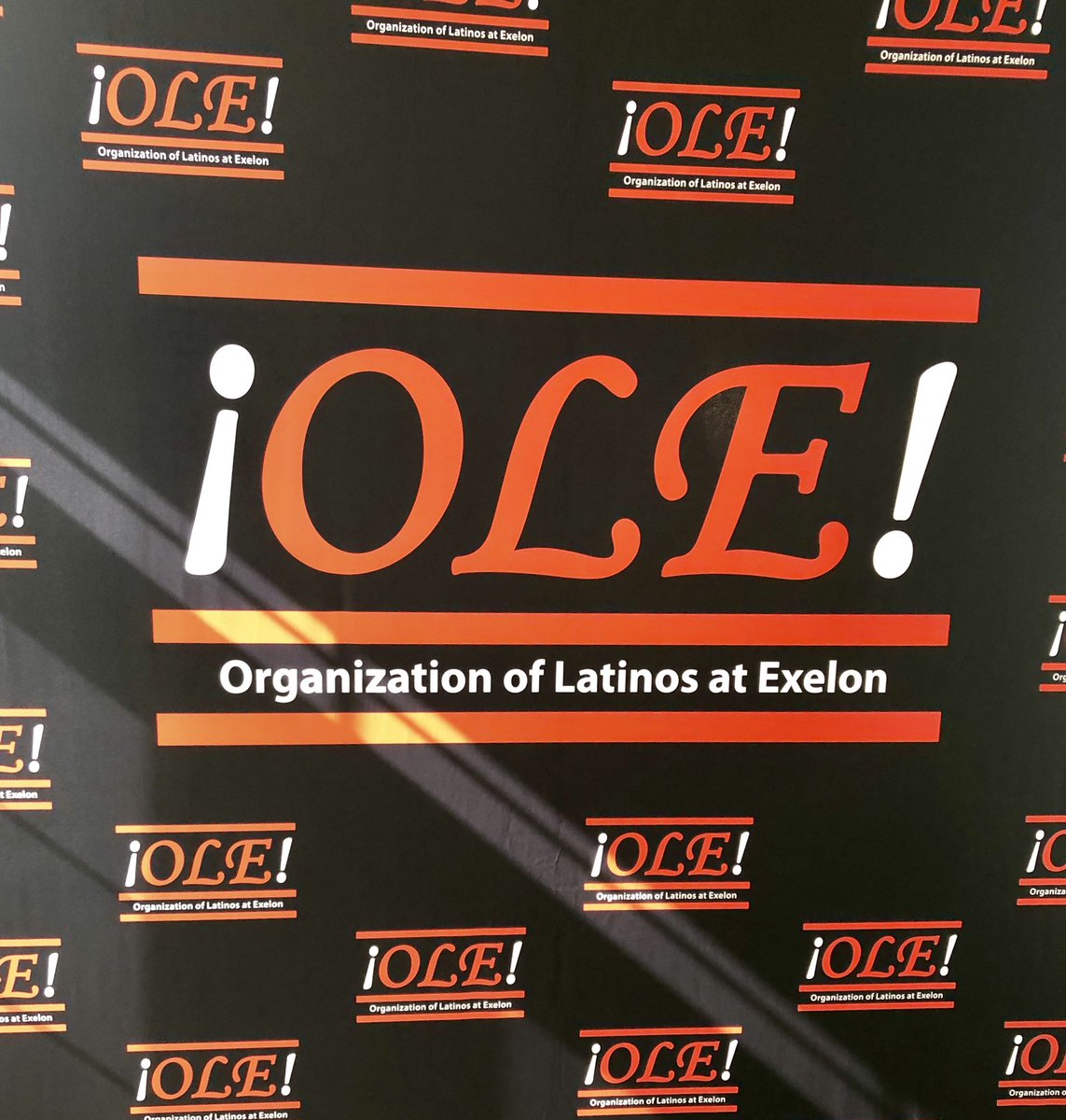 RichNegrin's tweet photo. Great supporting LatinX student scholarships today @ComEd & @Exelon #¡OLE! Organization of Latinos at Exelon Golf Event. #RegTeam representing. Thanks for all the support. #Adelanté https://t.co/iqG9We6j9C