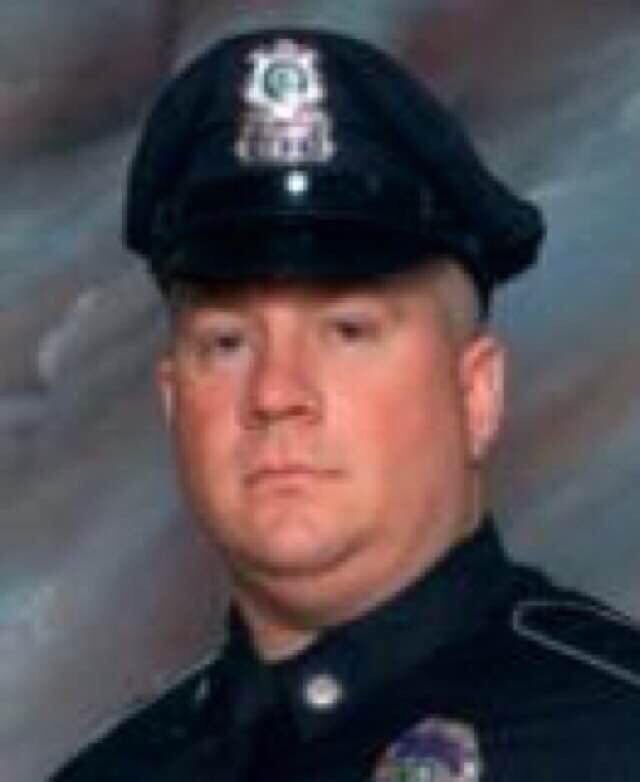 bjvoss5k's tweet photo. Remembering Officer BJ Voss 😓.   
     EOW 9/7/13 https://t.co/YTpO6UGnZp