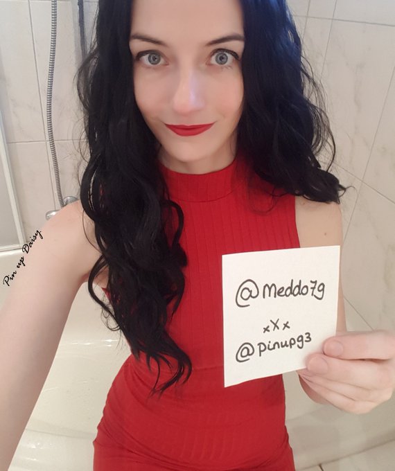 💎 Pin Up Daisy 💎's pics and videos ED4a3BiW4AIhYrG jpg:small preview