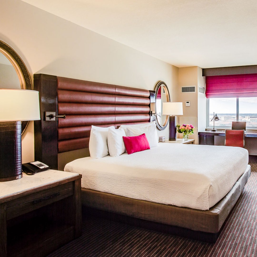 Overton Hotel tweet media