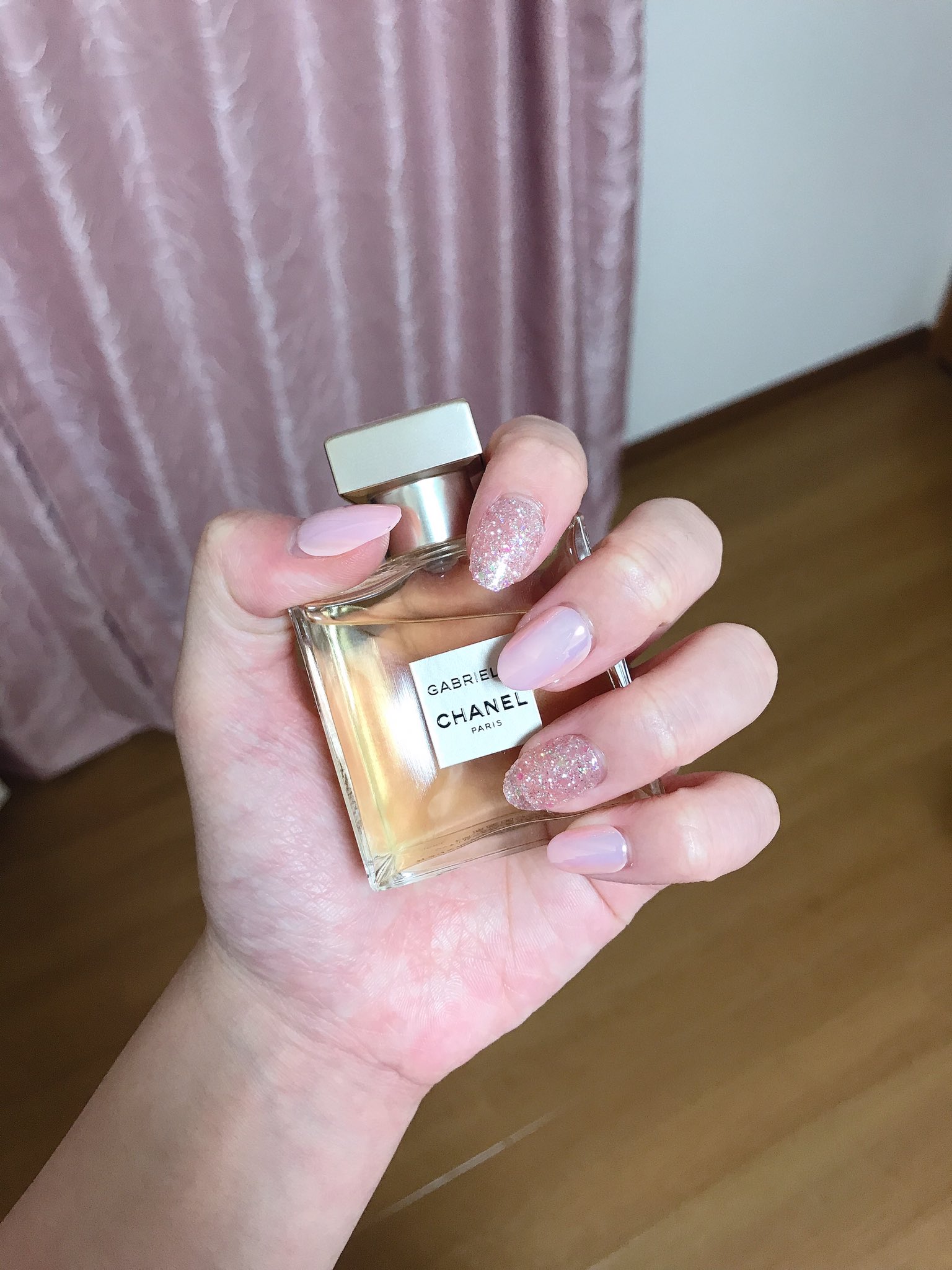 パパ活るびー さんのツイート ネイル新しくした