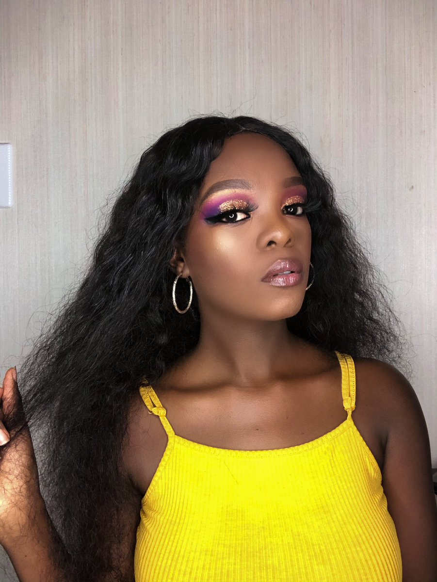 RadianceFirst1's tweet photo. Sunshine Glow🌞🌞🌞 #makeup #melanin #brownskingirl https://t.co/orSlaEUwzC