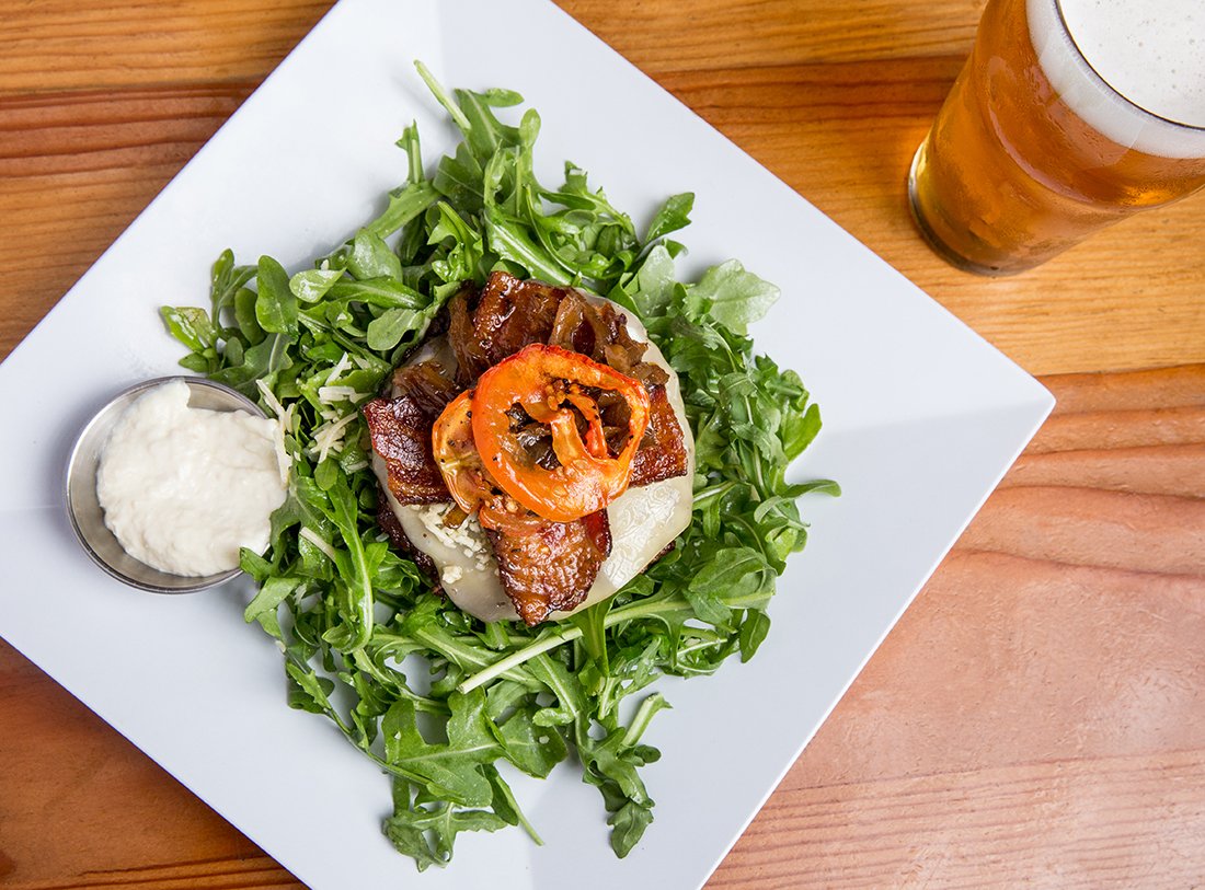 StoutBurgers's tweet photo. Going bunless with The Stout Burger for a #glutenfree #lowcarb option
#stoutburgers #keto #crossfit #proteinstyle #lowcarb #healthyfoodporn #fakehealthy #bunless #losangeles #lousville #nashville #palmsprings https://t.co/STnPGuORmy