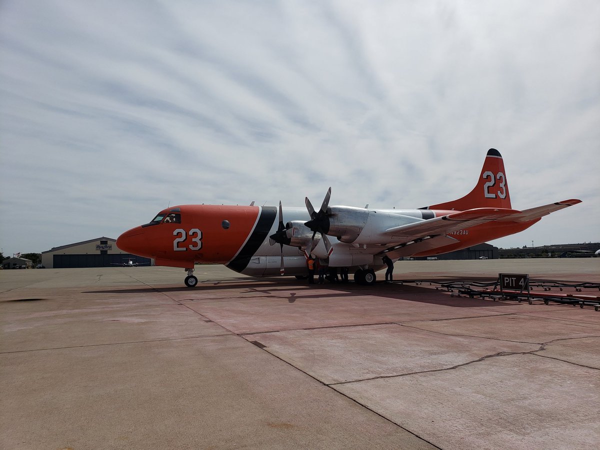willweisgerber's tweet image. AS (P3) T-23. First load of retardant at MCC. #perimetersolutions #fireseason2019