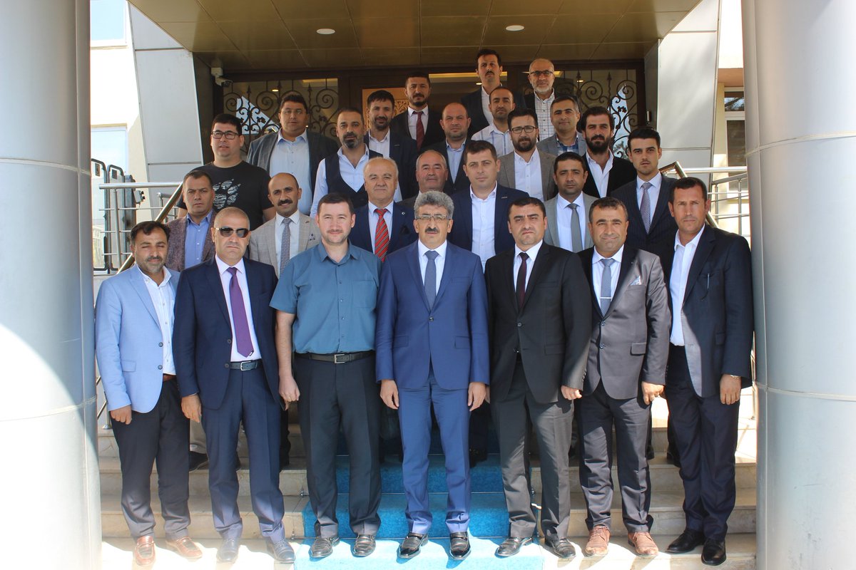 İşadamlari uyelerimiz ile Van Valimizi ziyaretimizden..