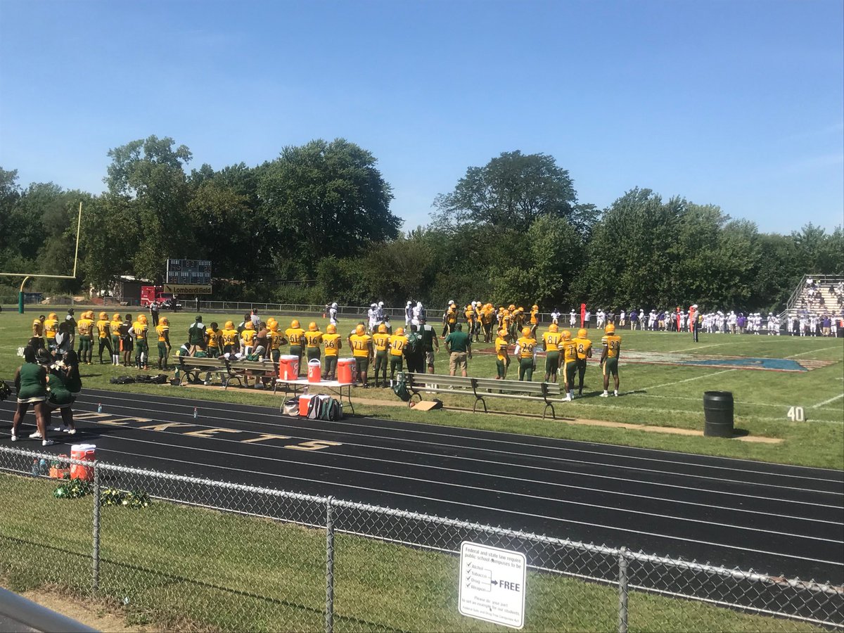 SheilaH1010's tweet photo. Here we go again...I 💛 REHS!!! Go Rockets!!!🚀 
⁦@RichEastHS⁩  ⁦ https://t.co/iMfDcepmaG