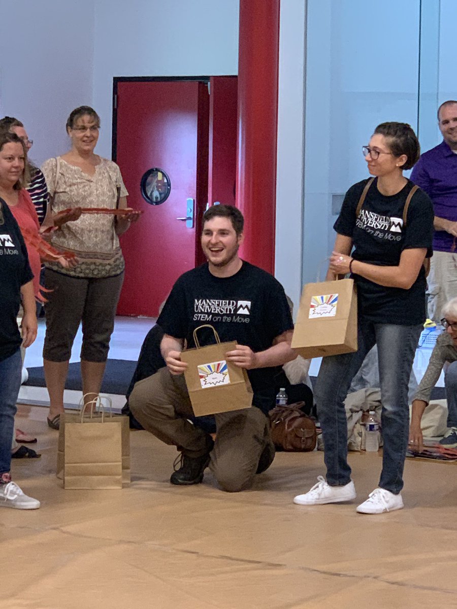 EduLevelUp17's tweet photo. An impressive $5,000+ in STEM tools went home with teachers to support innovative classrooms! Congrats to @AthensAreaSD, @WestBranchK6, @Ntiogasd, @WASDSchools, Trinity, Sayre, and @ebriggscasd for taking #STEMontheMove in the @BLaSTIU17 region! Thanks to @mansfieldU &amp; #PASmart! https://t.co/NplsebbwDd